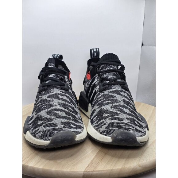adidas NMD_R1 Pk Black Glitch Size 9 Men’s Shoes Sneakers CQ2444 - Picture 2 of 9